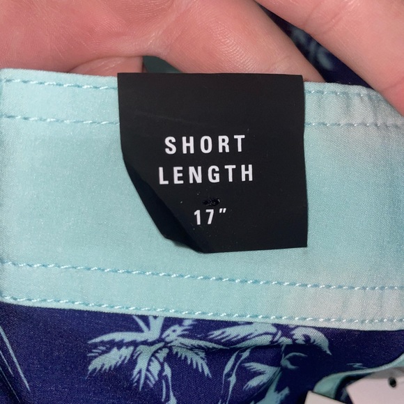 NWT RVCA shorts - Picture 3 of 4